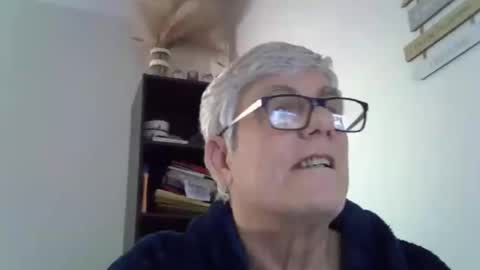 Snapshot of patrick5275 chatting on February 28, 10:39 pm patrick5275 online show from February 28, 10:39 pm