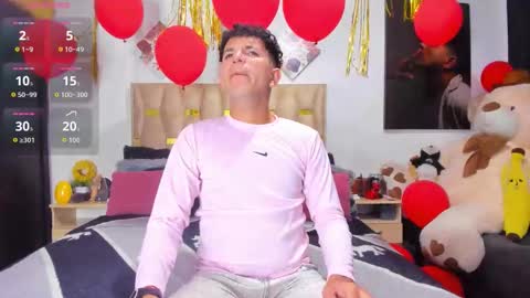 Patrick online show from February 12, 1:00 am