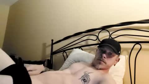 Charles Tremblay online show from November 18, 8:24 pm