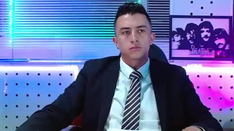 Darko0717  online show from June 24, 3:00 pm