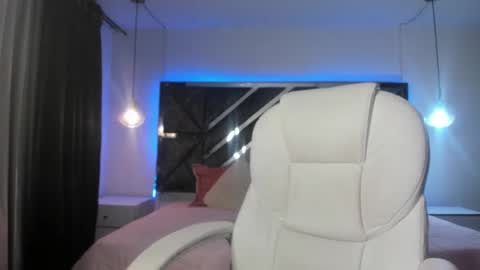 P A T T Y online show from February 3, 11:26 pm