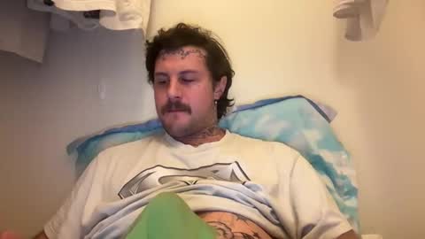 Snapshot of pattys_worlds chatting on April 20, 9:12 am Patty online show from April 20, 9:12 am