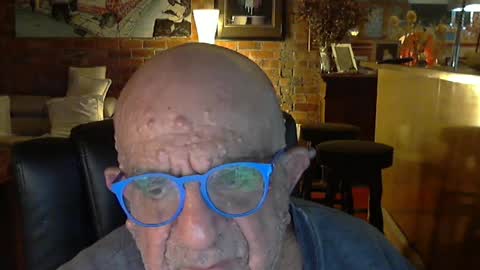 Snapshot of patvac chatting on June 22, 2:36 pm patvac online show from June 22, 2:36 pm