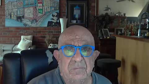 Snapshot of patvac chatting on June 25, 1:38 am patvac online show from June 25, 1:38 am