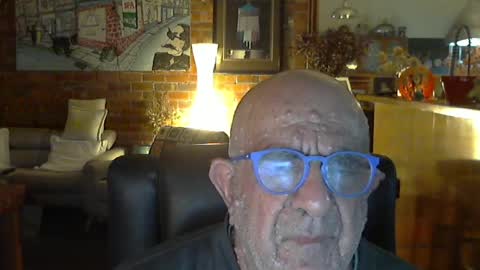 Snapshot of patvac chatting on July 9, 2:43 pm patvac online show from July 9, 2:43 pm
