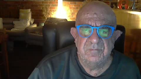 Snapshot of patvac chatting on July 18, 3:49 pm patvac online show from July 18, 3:49 pm