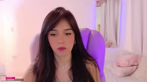 Sofa online show from October 4, 9:46 pm