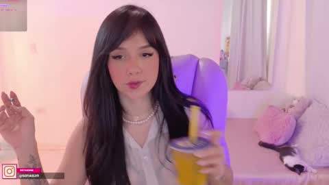 Sofa online show from October 23, 9:35 pm