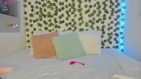 Snapshot of pau_delima__ chatting on September 10, 2:00 am paulina online show from September 10, 2:00 am