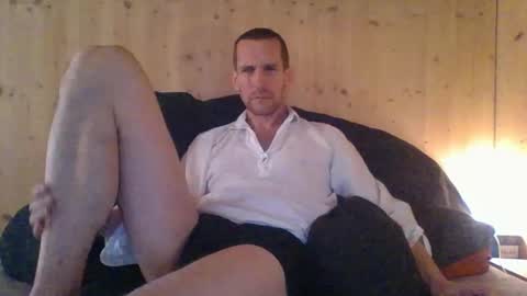 paueriwan online show from March 6, 10:41 am