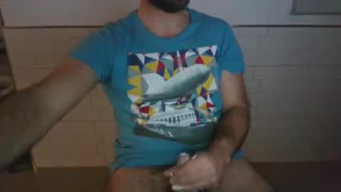 Snapshot of paufitipaldi chatting on February 17, 10:05 pm paufitipaldi online show from February 17, 10:05 pm