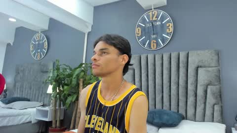 Snapshot of paul__cassidy chatting on February 22, 4:07 am Paul Cassidy online show from February 22, 4:07 am