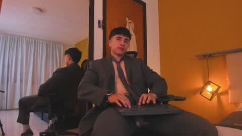 Paul online show from December 28, 2:10 pm