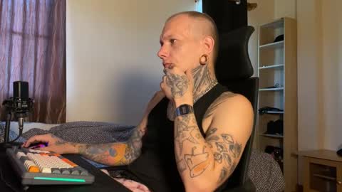 Paul online show from January 9, 8:06 am