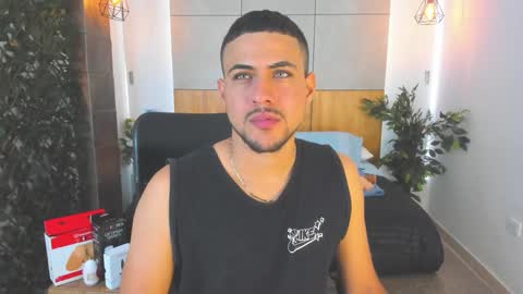 Paul Rivera online show from December 10, 8:05 pm