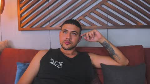 Paul Rivera online show from January 14, 2:40 am