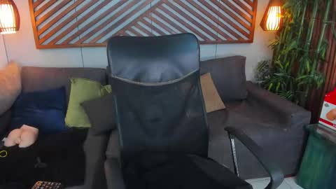 Paul Rivera online show from February 18, 2:05 am