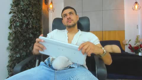 Paul Rivera online show from September 9, 6:18 pm