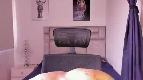 PAUL ROGER online show from May 30, 3:53 pm