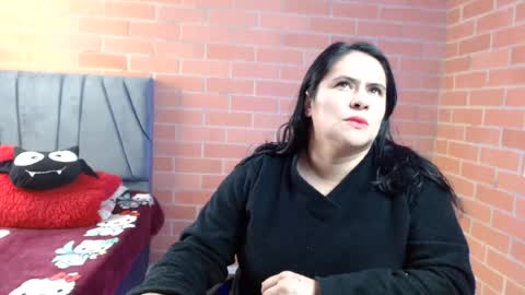 Snapshot of paula__117 chatting on July 12, 6:43 pm paula__117 online show from July 12, 6:43 pm