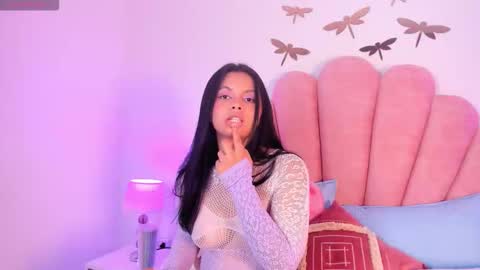 Paula   online show from November 7, 1:33 pm