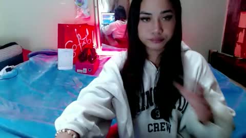 Snapshot of paula_morena chatting on February 22, 4:38 pm its paula online show from February 22, 4:38 pm