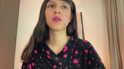   online show from May 18, 1:45 am