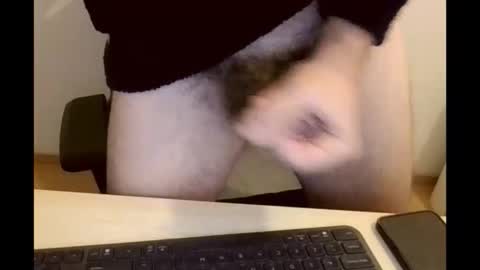 paulbazo83 online show from February 23, 9:28 am