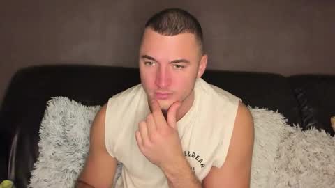 paulblack021 online show from November 7, 8:53 pm