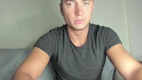 paulblack021 online show from January 13, 12:05 am