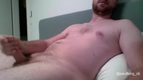 paulborg online show from October 19, 5:52 am