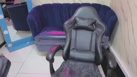 Live 800am 200pm COLOMBIAN HOUR online show from September 17, 1:02 pm