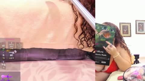 Paulina Davis  online show from January 28, 3:25 am