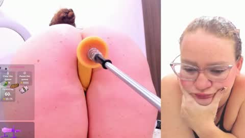 Paulina Davis  online show from February 4, 6:36 am