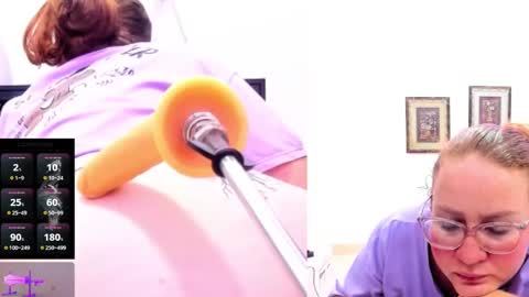 Paulina Davis  online show from March 5, 8:21 am