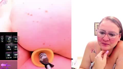 Paulina Davis  online show from March 7, 2:46 am