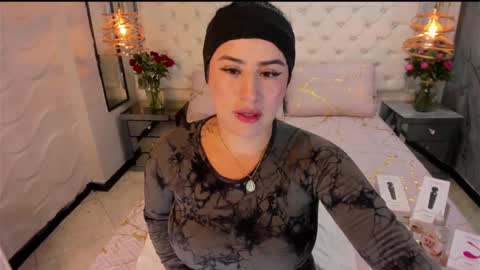 paulinabelen21 online show from February 19, 3:28 am