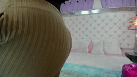 paulinabelen21 online show from September 12, 3:50 am