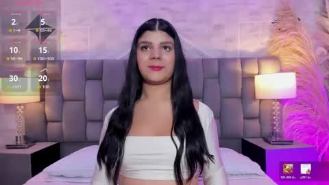 Snapshot of paulinabelle chatting on June 8, 2:06 pm Paulina Belle online show from June 8, 2:06 pm