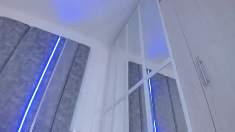 Paulina online show from February 19, 3:49 pm