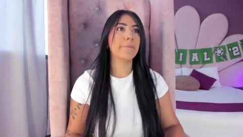 Snapshot of paulinaduarte_ chatting on June 20, 12:08 pm Paulina online show from June 20, 12:08 pm