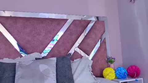 Snapshot of paulinaduarte_ chatting on June 27, 12:10 pm Paulina online show from June 27, 12:10 pm
