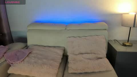 Snapshot of paulinasaeenz chatting on June 9, 1:12 pm PaulinaSaennz online show from June 9, 1:12 pm