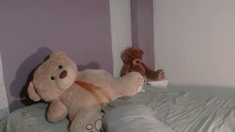 Snapshot of paulinawilliams chatting on January 17, 5:49 pm paulina online show from January 17, 5:49 pm