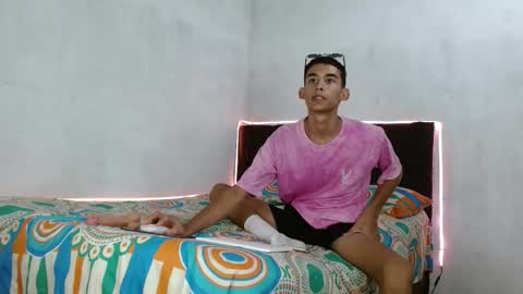 paulosex12 online show from October 14, 2:01 am