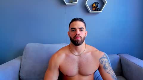 Snapshot of paulphoenix_ chatting on October 7, 7:55 pm Paul Phoenix online show from October 7, 7:55 pm