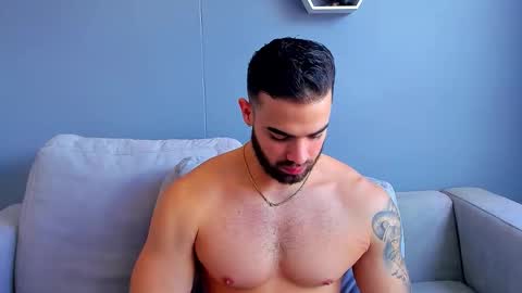 Snapshot of paulphoenix_ chatting on October 14, 6:52 pm Paul Phoenix online show from October 14, 6:52 pm