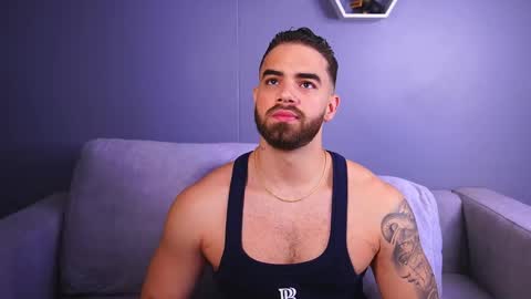 Paul Phoenix online show from December 14, 7:29 pm