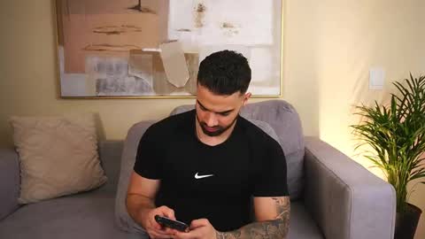 Paul Phoenix online show from March 2, 9:10 pm