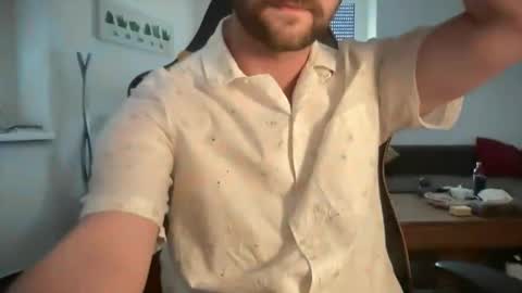 love bush online show from May 9, 3:39 pm